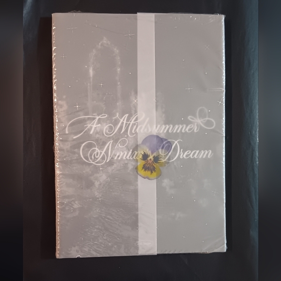 Other - CD - A Midsummer NMIXX's Dream (NEW) (Unsealed)